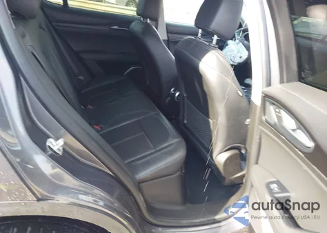 2018 Alfa Romeo Stelvio Awd z USA, uszkodzony, nr VIN ZASFAKAN0J7B83283